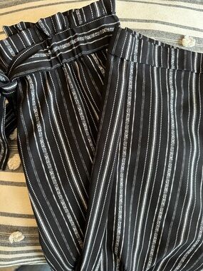 Joe Benbasset Black and White Striped Wide Leg Pants